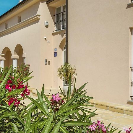Residence Mediterraneo II Baška Eksteriør billede
