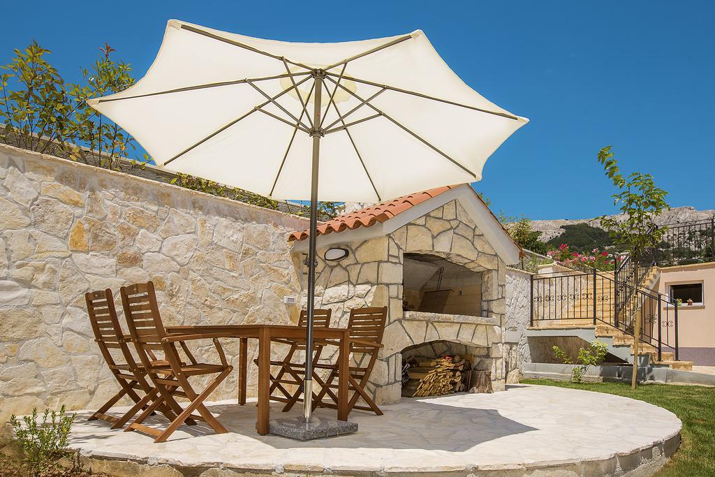 Residence Mediterraneo II Baška Eksteriør billede