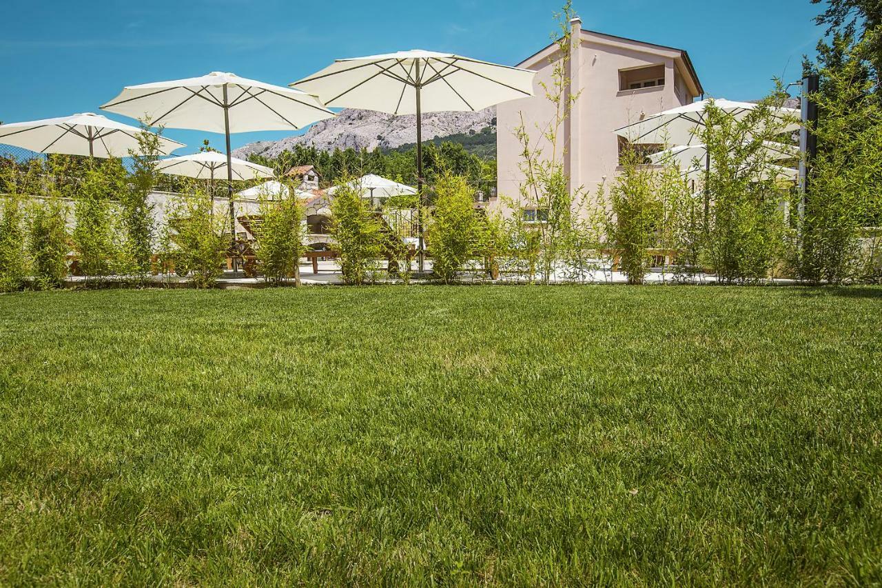Residence Mediterraneo II Baška Eksteriør billede