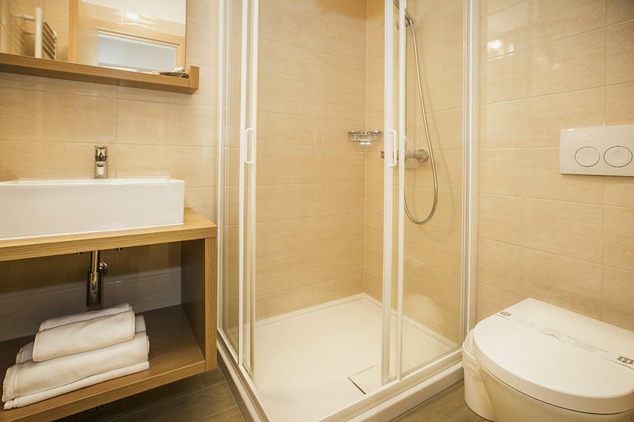 Residence Mediterraneo II Baška Eksteriør billede