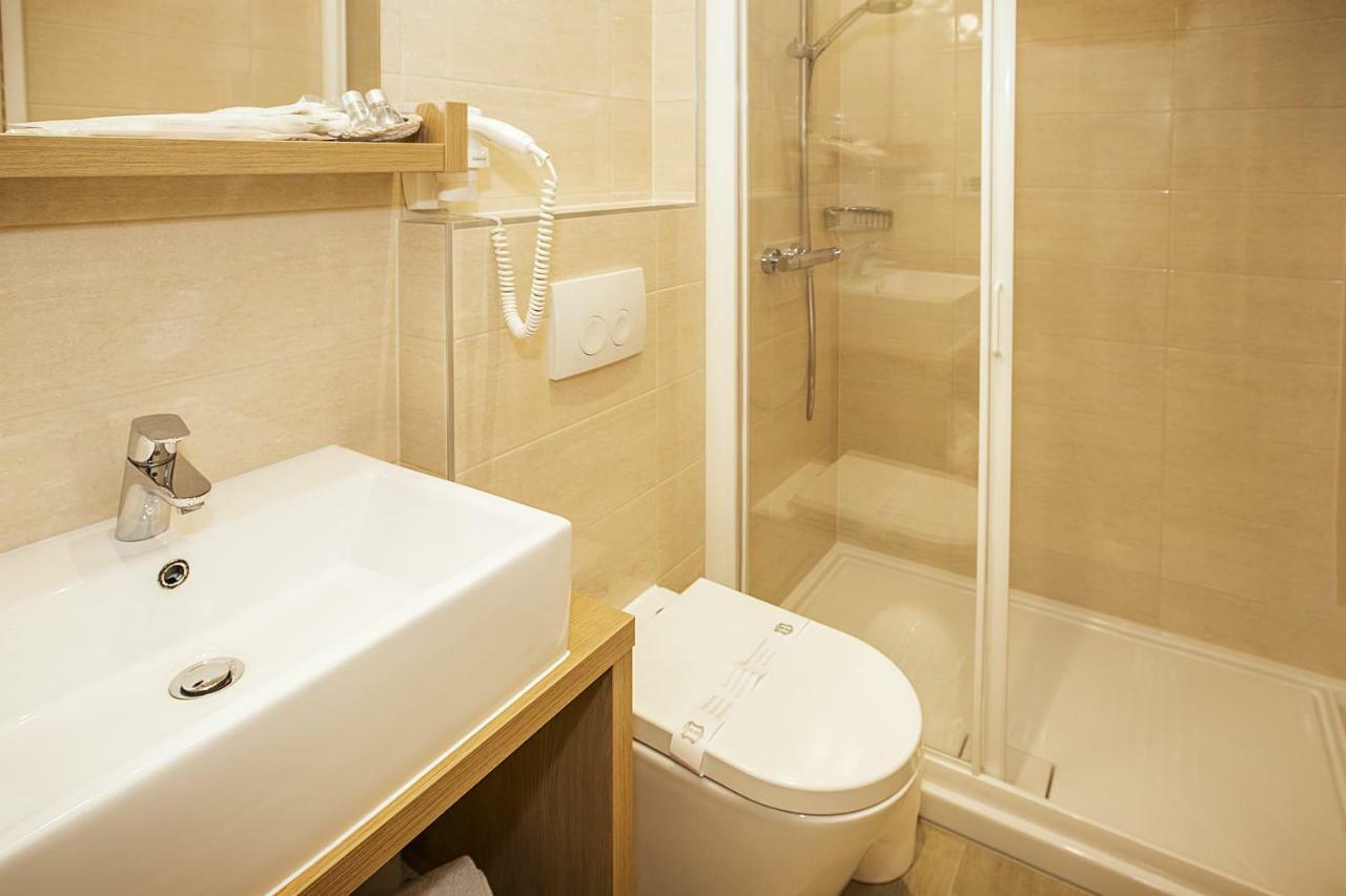 Residence Mediterraneo II Baška Eksteriør billede
